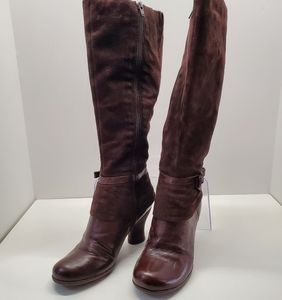 👢👢Very Nice Suede Noya Tall Chocolate Brown Boots!